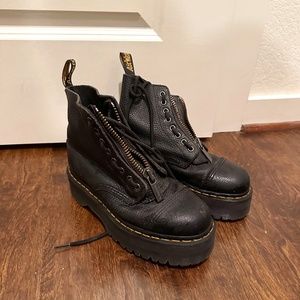 Sinclair Platform Dr. Martens